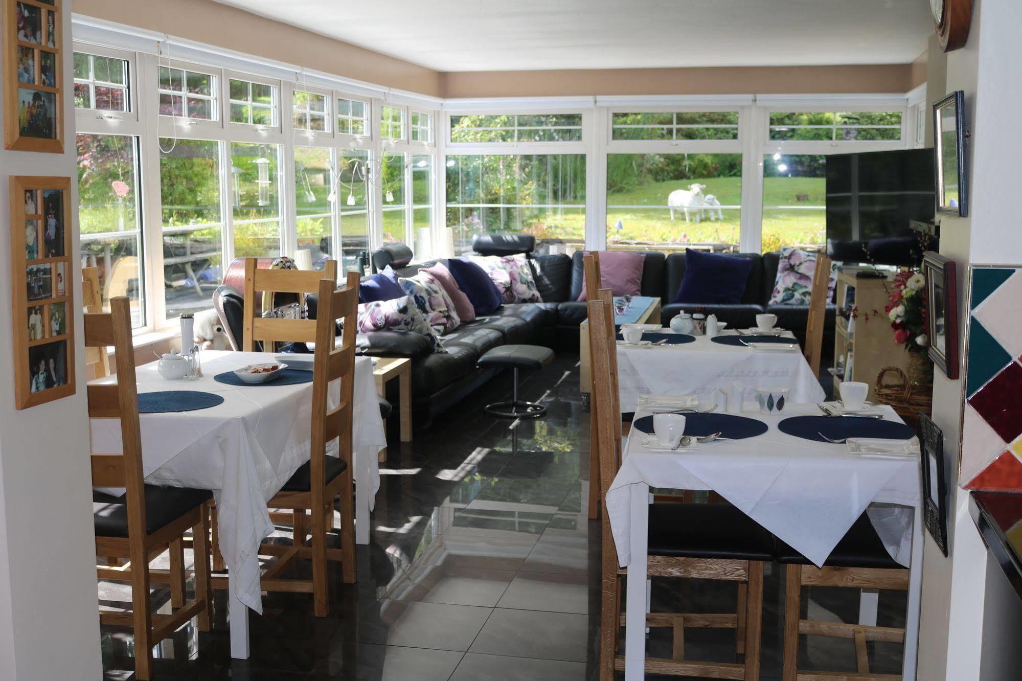 Bed and Breakfast Five Oaks Londonderry Zewnętrze zdjęcie