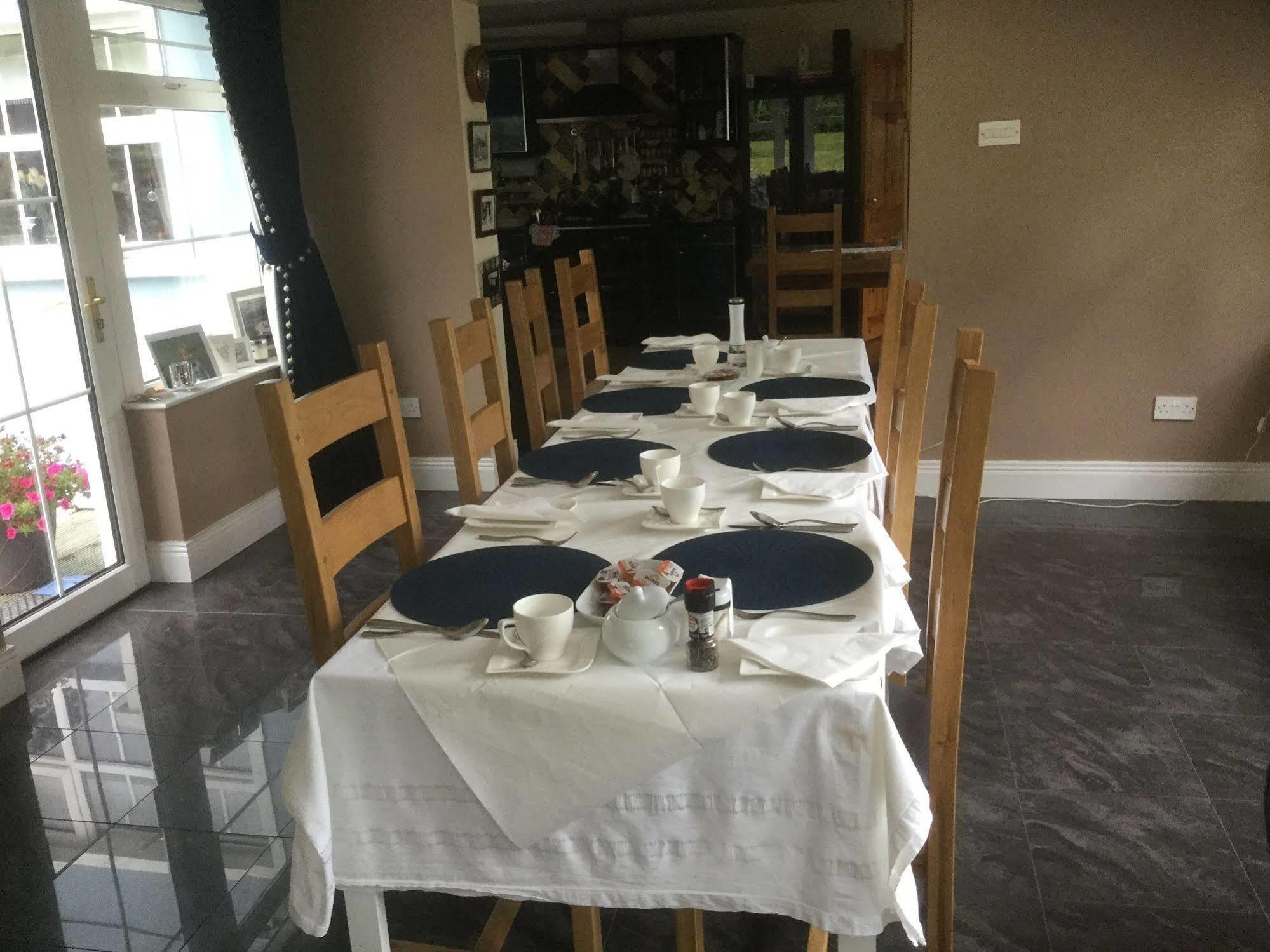 Bed and Breakfast Five Oaks Londonderry Zewnętrze zdjęcie